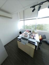 Bukit Batok East Avenue 4 (D23), Factory #620581031
